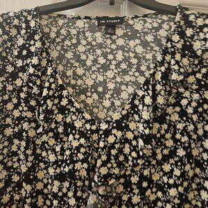 Floral black Liberty print boho ruffle bell sleeve Hippie vneck tie blouse L